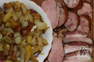 Кулинарный рецепт жареная картошка с украинским салом и шкварками