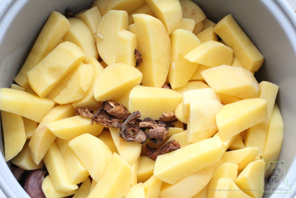 Рецепт индейка с грибами и картофелем в мультиварке